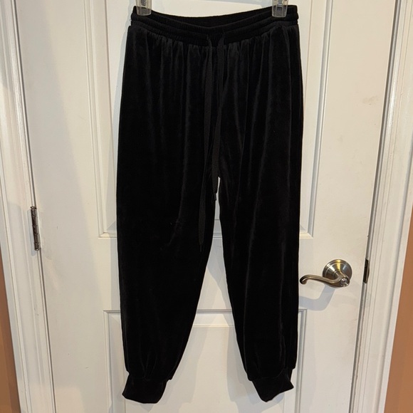 Bozzolo Black Velvet pants Joggers size small - Picture 2 of 5